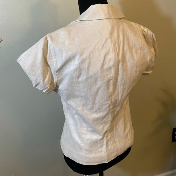 NWT Women's Chic White Shimmer Short Sleeve Button Top Express - Picture 6 of 10